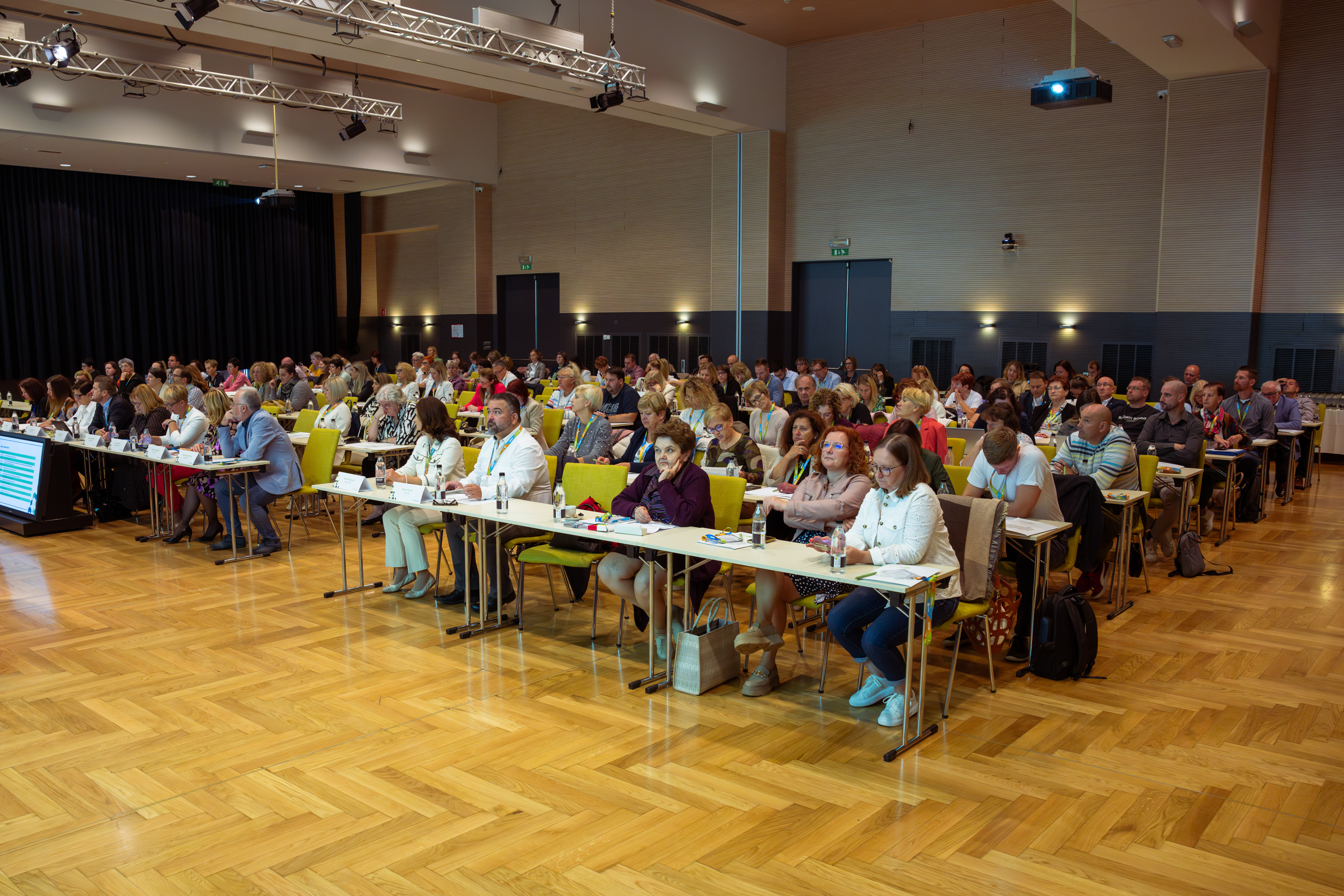 17. Zbor članov ZRS v besedi in sliki